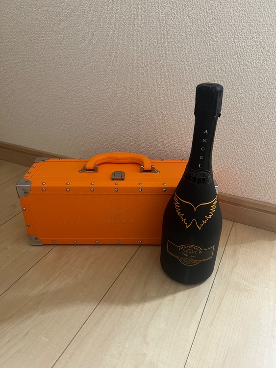 シャンパン シャンパン(その他) （お酒）の商品画像 - 査定依頼日：2025年10月19日 - 最高査定価格：25,000円