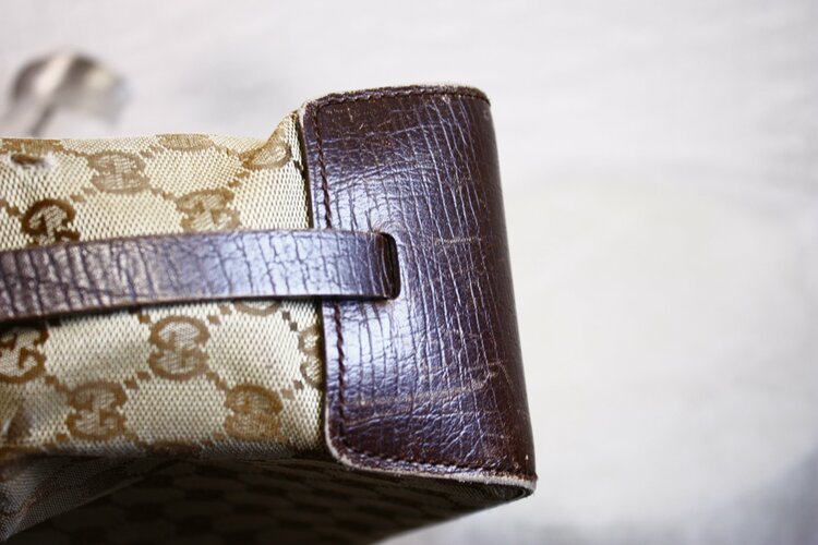 GUCCI GG キャンバス トートバッグ レザー 107757 002058（ブランドバッグ）の商品画像 - 査定依頼日：2026年10月8日 - 最高査定価格：30,000円