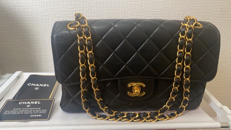 二点目はＷフェイス マトラッセ25Ｗチェーンバッグ ラムスキン（ブランドバッグ）の商品画像 - 査定依頼日：2026年7月3日 - 最高査定価格：500,000円