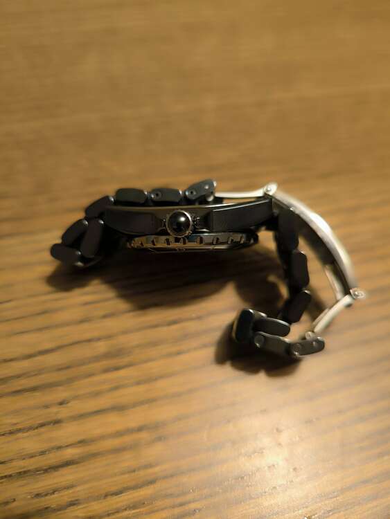 J12（高級時計）の商品画像 - 査定依頼日：2024年12月29日 - 最高査定価格：160,000円