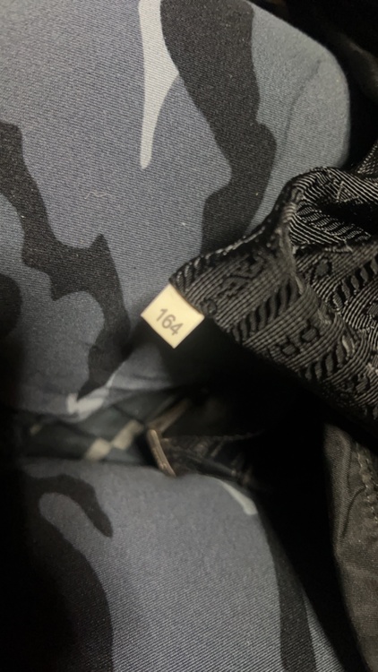 プラダ  （ブランドバッグ）の商品画像 - 査定依頼日：2026年1月18日 - 最高査定価格：33,000円