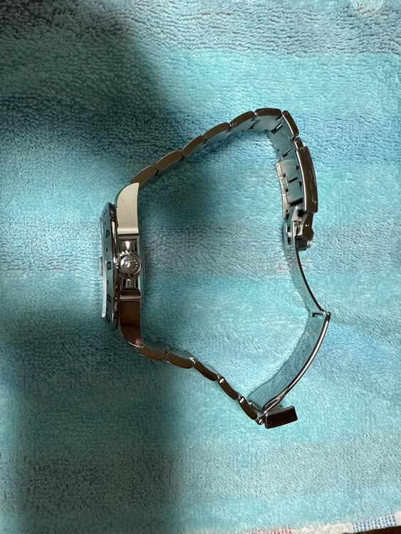 ロレックス エクスプローラー （高級時計）の商品画像 - 査定依頼日：2025年5月31日 - 最高査定価格：1,220,000円