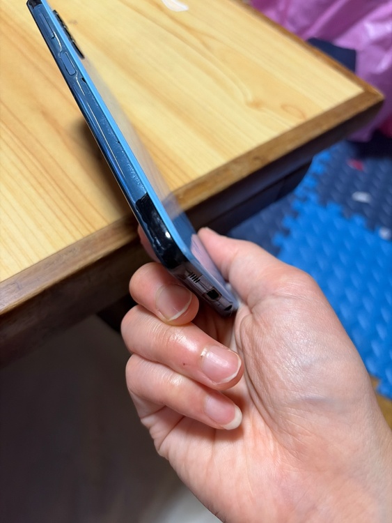 Galaxy Galaxy A32 シリーズ 【au】Galaxy A32 5G SCG08（スマホ）の商品画像 - 査定依頼日：2026年8月17日 - 最高査定価格：2,500円