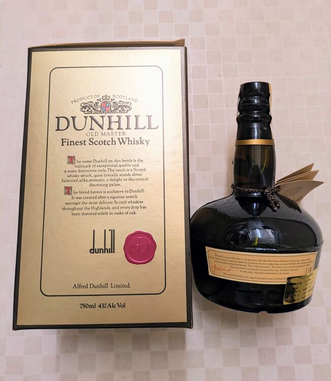 DUNHILL ダンヒル オールドマスター ファイネスト スコッチウイスキー（お酒）の商品画像 - 査定依頼日：2025年10月28日 - 最高査定価格：3,500円