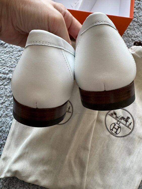 モカシンロワイヤル（ブランド財布・小物）の商品画像 - 査定依頼日：2025年5月10日 - 最高査定価格：25,000円