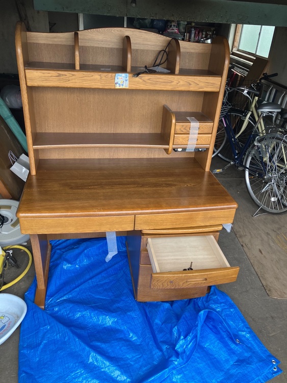 学習机（家具・寝具）の商品画像 - 査定依頼日：2025年8月29日 - 最高査定価格：5,000円