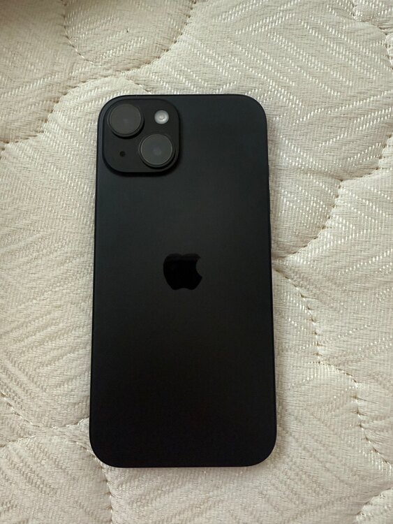 iPhone 15 128GB SIMフリー（スマホ）の商品画像 - 査定依頼日：2025年4月23日 - 最高査定価格：75,000円