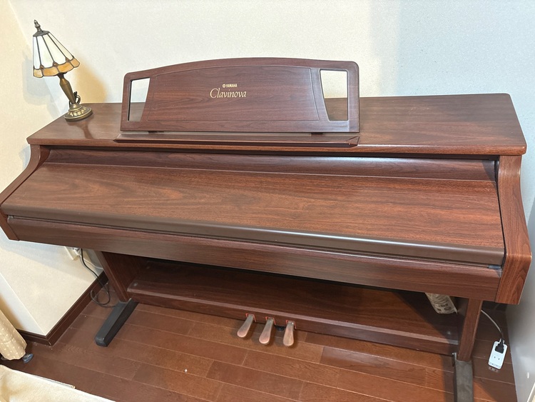 グラビノーバ（ピアノ・楽器・PA機材）の商品画像 - 査定依頼日：2025年10月15日 - 最高査定価格：3,000円