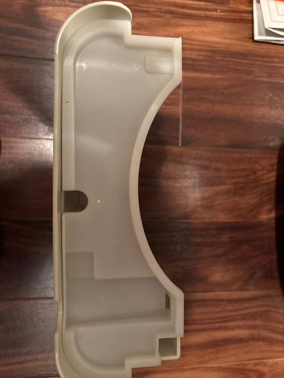 部屋干し除湿機（家電）の商品画像 - 査定依頼日：2025年2月21日 - 最高査定価格：500円