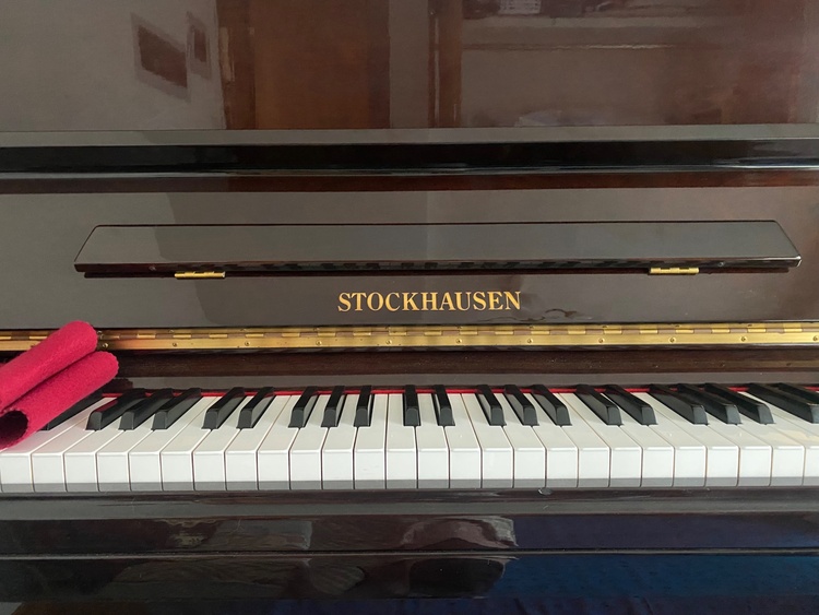 STOCK HAUSEN SPU-121WN 16572（ピアノ・楽器・PA機材）の商品画像 - 査定依頼日：2026年2月11日 - 最高査定価格：10,000円