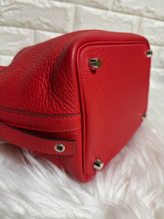 エルメス ピコタンロックＰＭ トリヨンクレマンス ルージュトマト A刻印（ブランドバッグ）の商品画像 - 査定依頼日：2025年12月7日 - 最高査定価格：250,000円