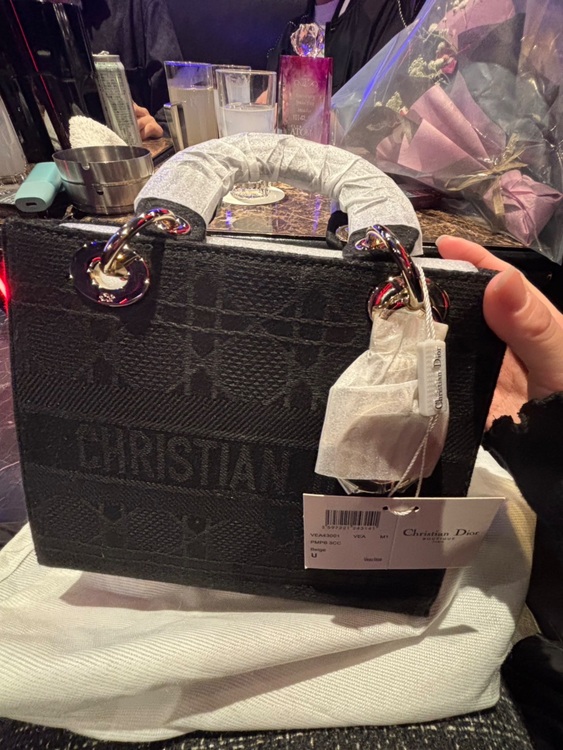 D-Light（ブランドバッグ）の商品画像 - 査定依頼日：2025年8月26日 - 最高査定価格：280,000円