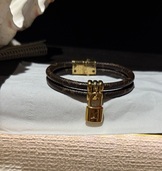 ルイヴィトン モノグラム 