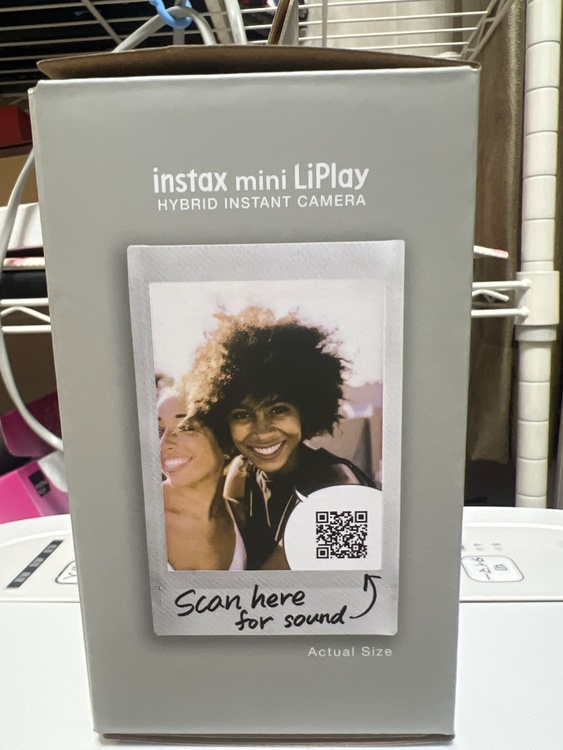 チェキinstax mini LiPlay（カメラ）の商品画像 - 査定依頼日：2026年2月28日 - 最高査定価格：10,000円