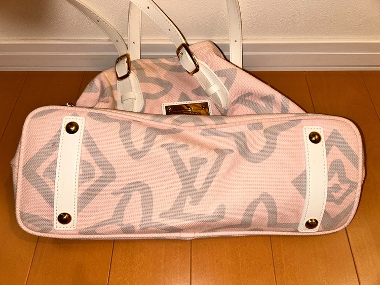 タイシエンヌ（ブランドバッグ）の商品画像 - 査定依頼日：2025年6月11日 - 最高査定価格：55,000円