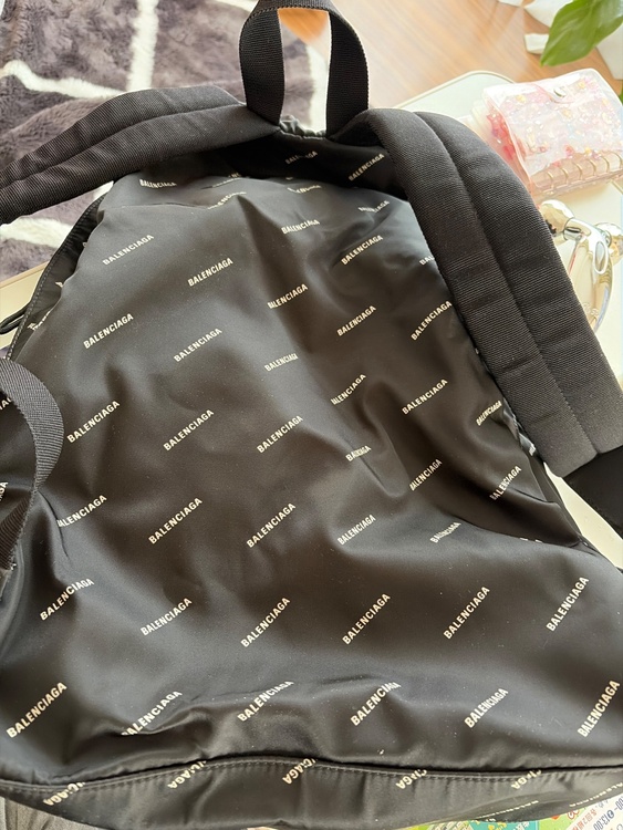 リュック（ブランドバッグ）の商品画像 - 査定依頼日：2026年2月10日 - 最高査定価格：35,000円