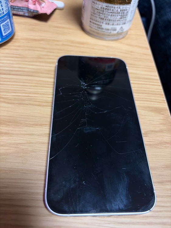 iPhone 13 128GB docomo（スマホ）の商品画像 - 査定依頼日：2026年5月1日 - 最高査定価格：20,000円