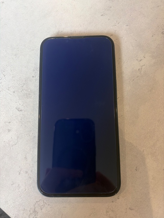 iPhone iPhone 13 128GB Softbank（スマホ）の商品画像 - 査定依頼日：2026年6月9日 - 最高査定価格：36,500円