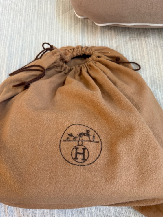 ボリード  31（ブランドバッグ）の商品画像 - 査定依頼日：2025年8月21日 - 最高査定価格：500,000円