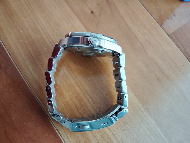 タグホイヤー アクアレーサー WAY201A BA0927（高級時計）の商品画像 - 査定依頼日：2025年11月2日 - 最高査定価格：280,000円