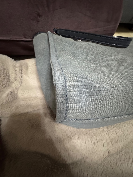 ドーヴィル（ブランドバッグ）の商品画像 - 査定依頼日：2026年3月24日 - 最高査定価格：260,000円