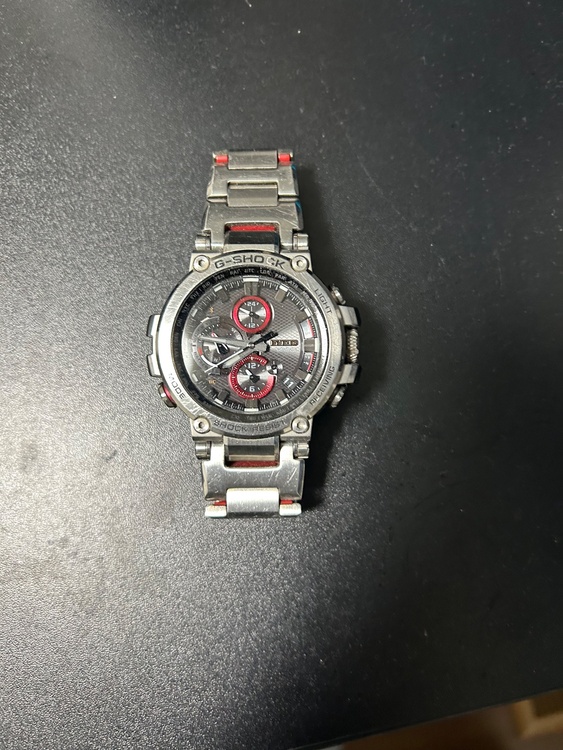 G-SHOCK MTG-G1000D 1AJF（高級時計）の商品画像 - 査定依頼日：2025年12月11日 - 最高査定価格：15,500円