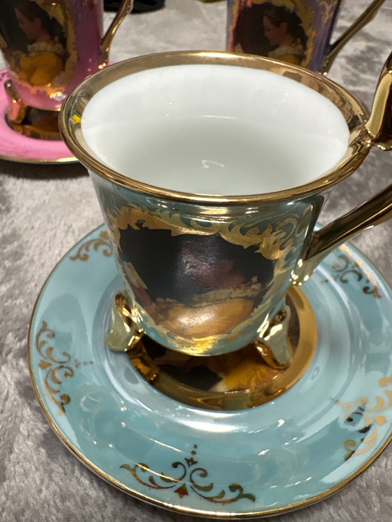 カップ＆ソーサー（食器）の商品画像 - 査定依頼日：2025年9月21日 - 最高査定価格：1,000円