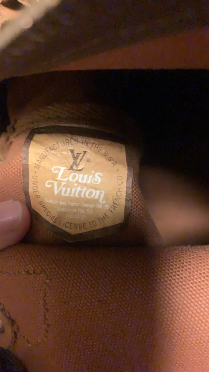 ルイヴィトン スピーディー （ブランドバッグ）の商品画像 - 査定依頼日：2025年10月6日 - 最高査定価格：25,000円