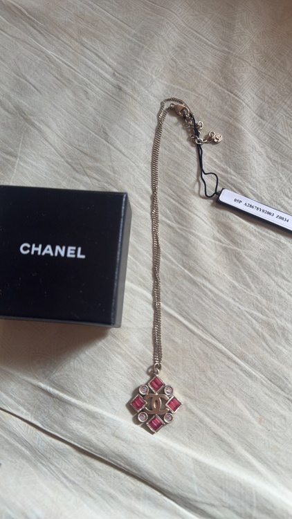 ャネル ココマーク 05P ネックレス GP×ラインストーン 付属品あり タグ付（金・貴金属）の商品画像 - 査定依頼日：2026年1月17日 - 最高査定価格：30,000円