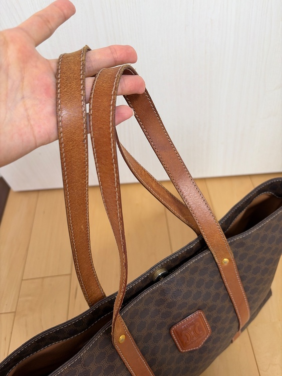 セリーヌ（ブランドバッグ）の商品画像 - 査定依頼日：2026年9月22日 - 最高査定価格：10,000円