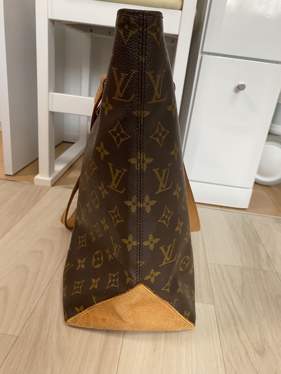 M51151（ブランドバッグ）の商品画像 - 査定依頼日：2022年5月4日 - 最高査定価格：40,000円