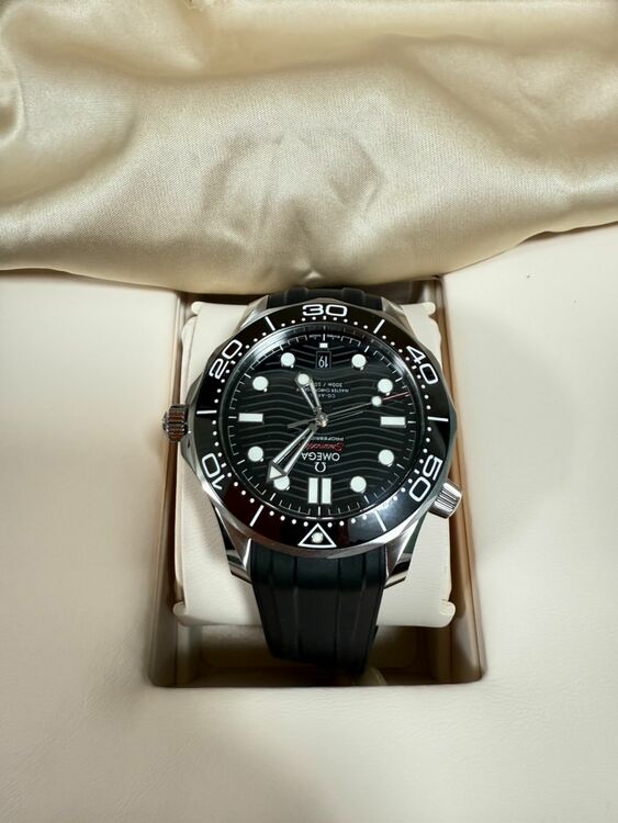 オメガ シーマスター （高級時計）の商品画像 - 査定依頼日：2025年8月27日 - 最高査定価格：645,000円