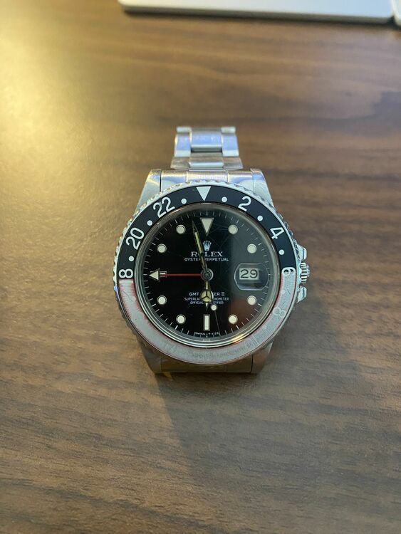 ロレックス GMTマスター 1676（高級時計）の商品画像 - 査定依頼日：2025年6月29日 - 最高査定価格：1,500,000円