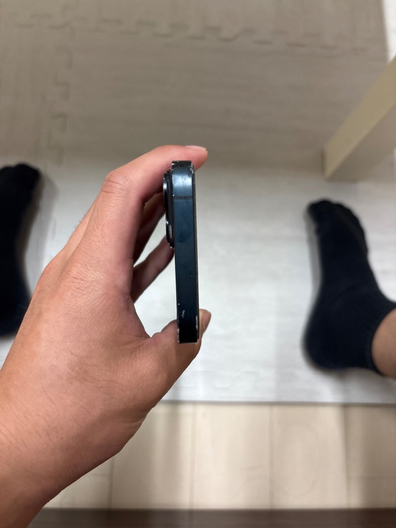 iPhone iPhone 14 256GB docomo（スマホ）の商品画像 - 査定依頼日：2026年8月3日 - 最高査定価格：47,000円
