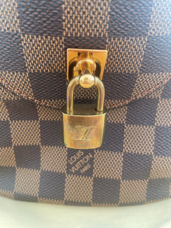 バック（ブランドバッグ）の商品画像 - 査定依頼日：2025年12月5日 - 最高査定価格：100,000円