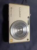 FinePix F10（カメラ）の商品画像 - 査定依頼日：2025年5月31日 - 最高査定価格：4,000円