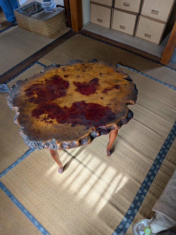 テーブルかりんとこぶ1枚テーブル（家具・寝具）の商品画像 - 査定依頼日：2026年2月9日 - 最高査定価格：1,000円