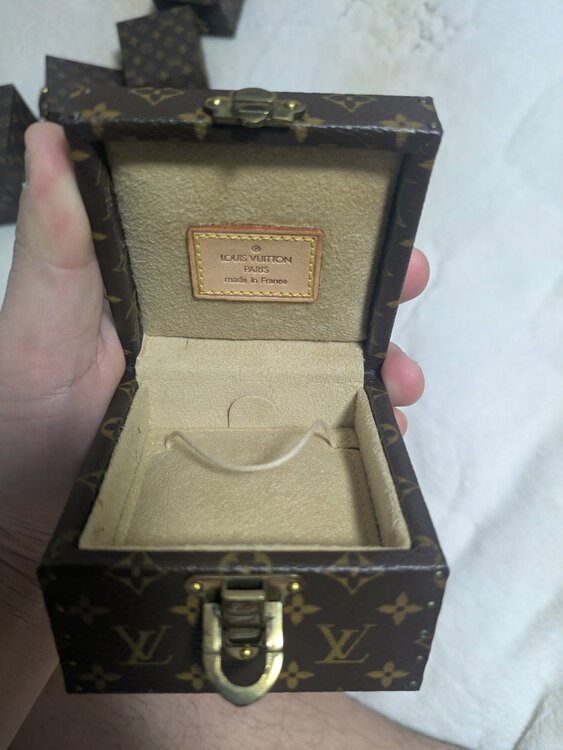 ルイヴィトン モノグラム （ブランドバッグ）の商品画像 - 査定依頼日：2025年12月28日 - 最高査定価格：350,000円