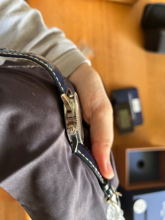 ブライトリング ナビタイマー A165C-1（高級時計）の商品画像 - 査定依頼日：2025年1月20日 - 最高査定価格：400,000円