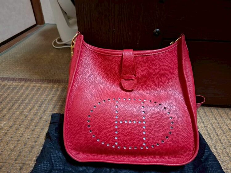 エルメス エブリン （ブランドバッグ）の商品画像 - 査定依頼日：2025年11月9日 - 最高査定価格：300,000円