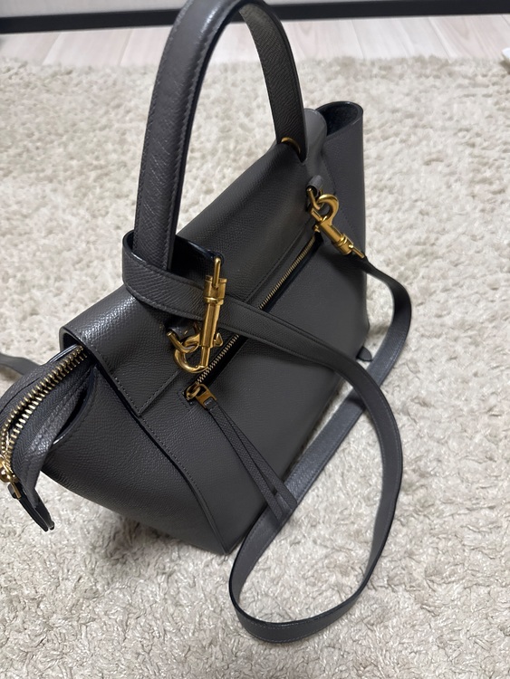 セリーヌ  （ブランドバッグ）の商品画像 - 査定依頼日：2025年10月26日 - 最高査定価格：130,000円