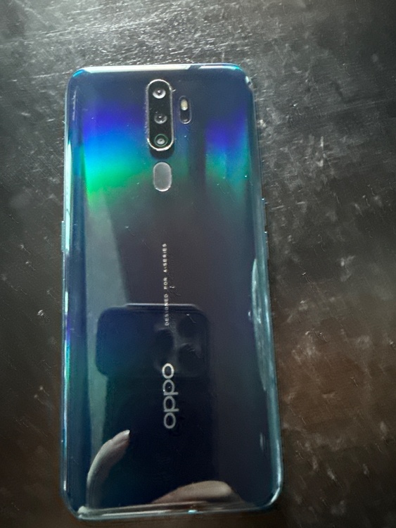 OPPO OPPO A5 2020 【SIMフリー】OPPO A5 2020（スマホ）の商品画像 - 査定依頼日：2026年8月1日 - 最高査定価格：2,500円