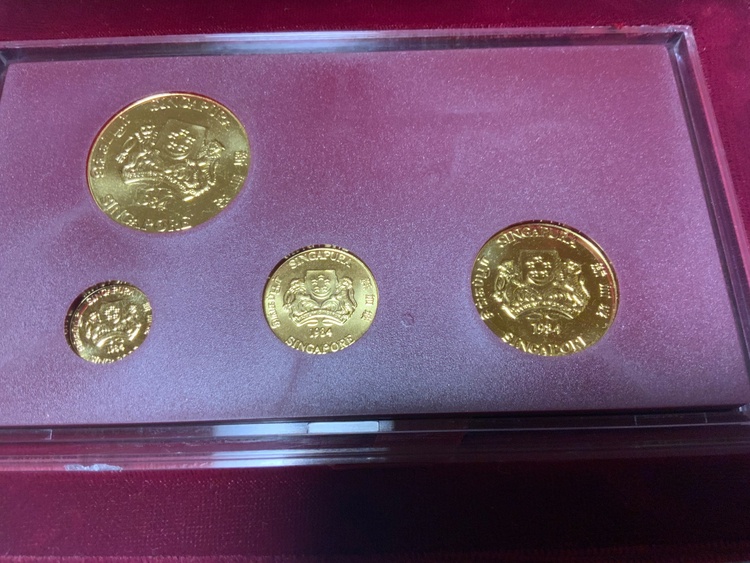 1984年発行　シンガポールコイン4点セット　新品（金・貴金属）の商品画像 - 査定依頼日：2026年7月22日 - 最高査定価格：1,287,000円