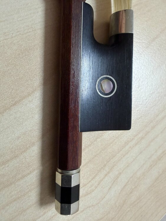 バイオリン弓（ピアノ・楽器・PA機材）の商品画像 - 査定依頼日：2026年3月12日 - 最高査定価格：15,000円