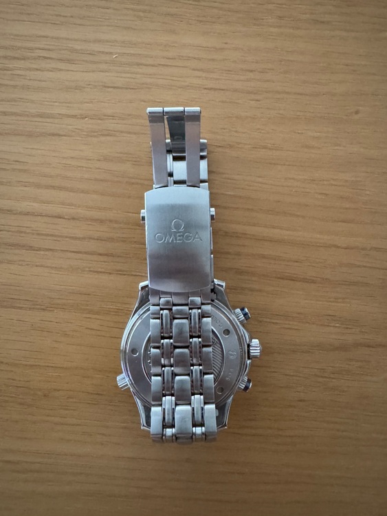 オメガ シーマスター 212.30.44.50.03.00（高級時計）の商品画像 - 査定依頼日：2025年8月27日 - 最高査定価格：500,000円