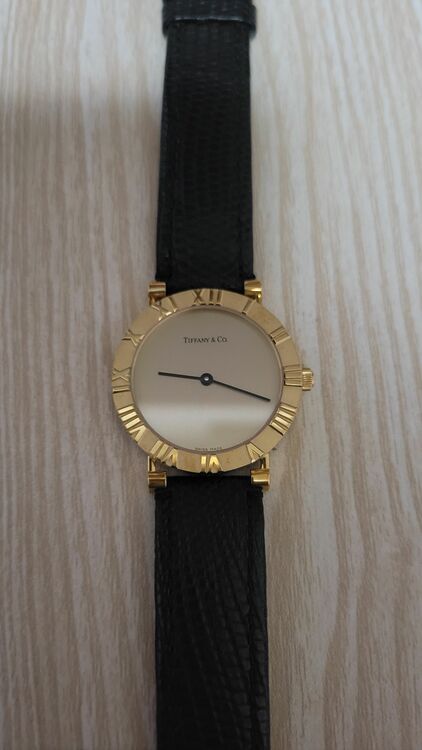 その他 その他 ティファニー M063（高級時計）の商品画像 - 査定依頼日：2025年7月3日 - 最高査定価格：155,000円