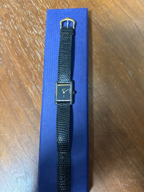 カルティエ タンク CALーSV92（高級時計）の商品画像 - 査定依頼日：2025年9月26日 - 最高査定価格：350,000円