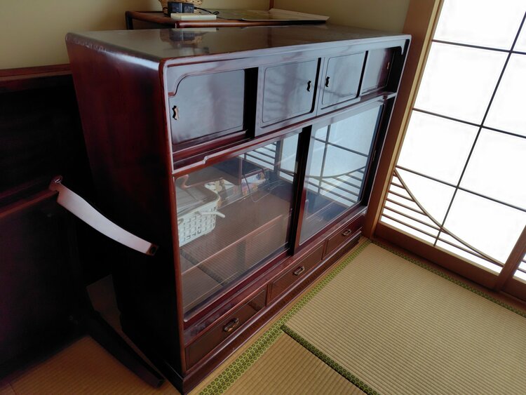 茶箪笥（美術品・骨董品）の商品画像 - 査定依頼日：2026年3月8日 - 最高査定価格：100,000円