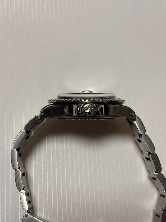 ロレックス サブマリーナー ref1680 赤サブ　マーク（高級時計）の商品画像 - 査定依頼日：2025年7月4日 - 最高査定価格：9,999,999円