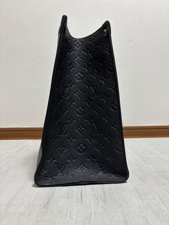 オンザゴー　GM（ブランドバッグ）の商品画像 - 査定依頼日：2025年10月21日 - 最高査定価格：230,000円